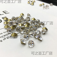 �Ѷ��������Ʒ���ָ��͸������ˮ荻��b��ɫ���w�ѾW�t�W�ʯ