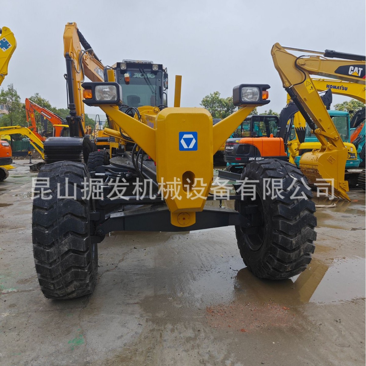 徐工2153平地机徐工180/2153刮平机徐工2153平地机带推刀