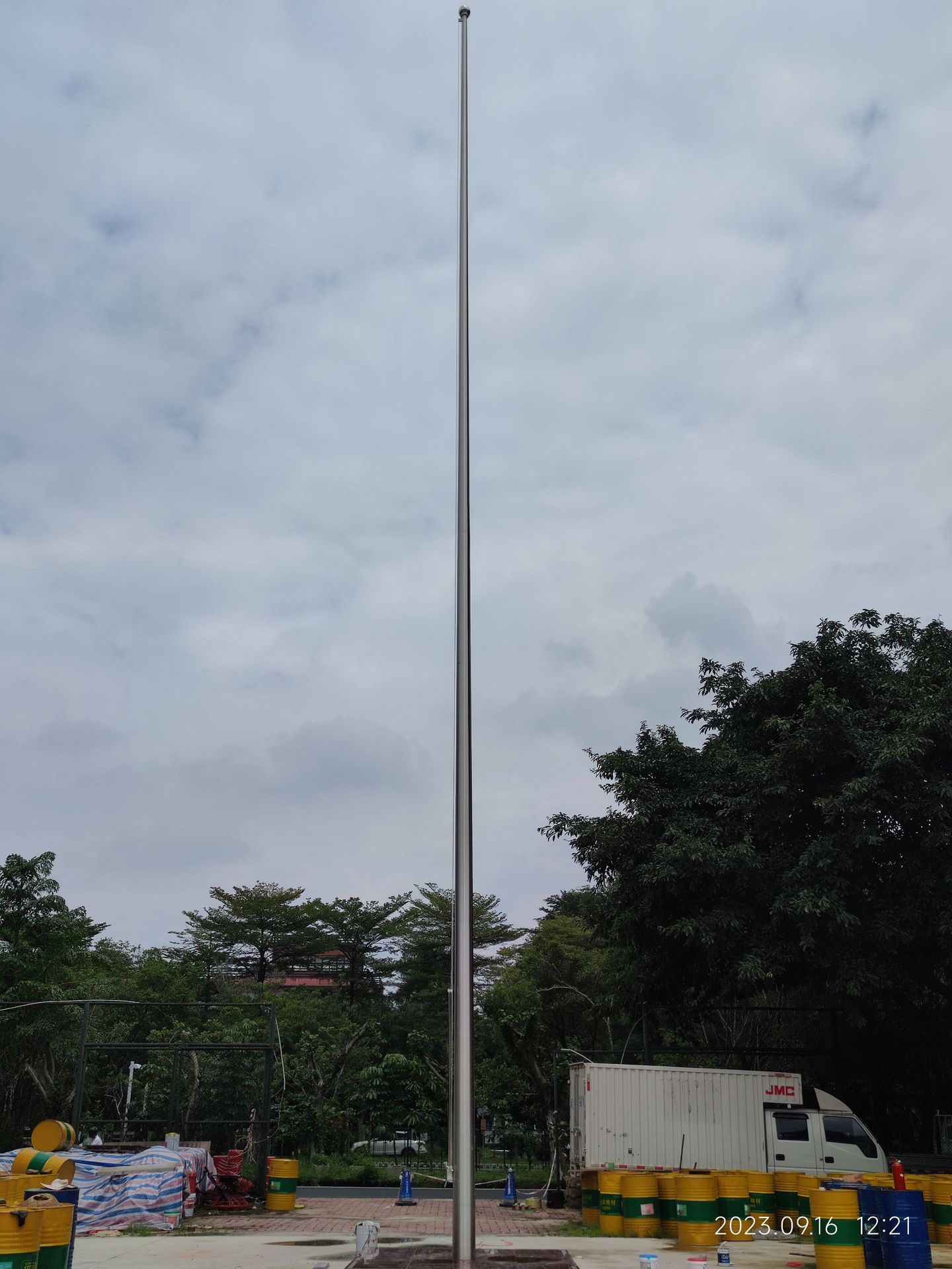 厂家供应 不锈钢旗杆 酒店门前不锈钢旗杆 学校不锈钢旗杆