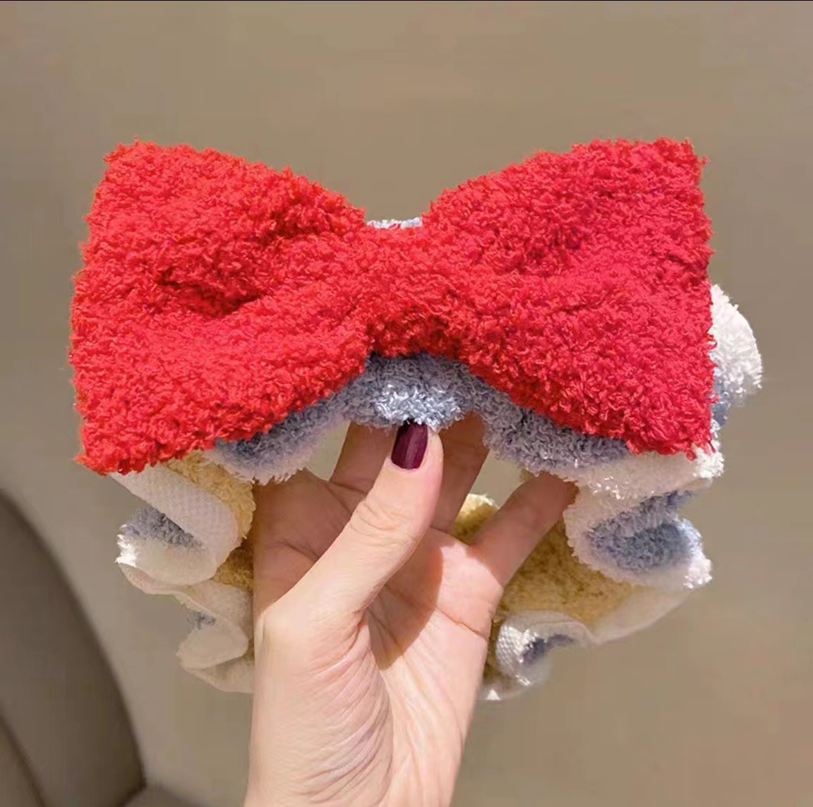 Lavado de la cara banda de pelo de moda femenina Coreana Red diadema roja estudiante dulce Linda máscara de maquillaje banda de pelo horquilla