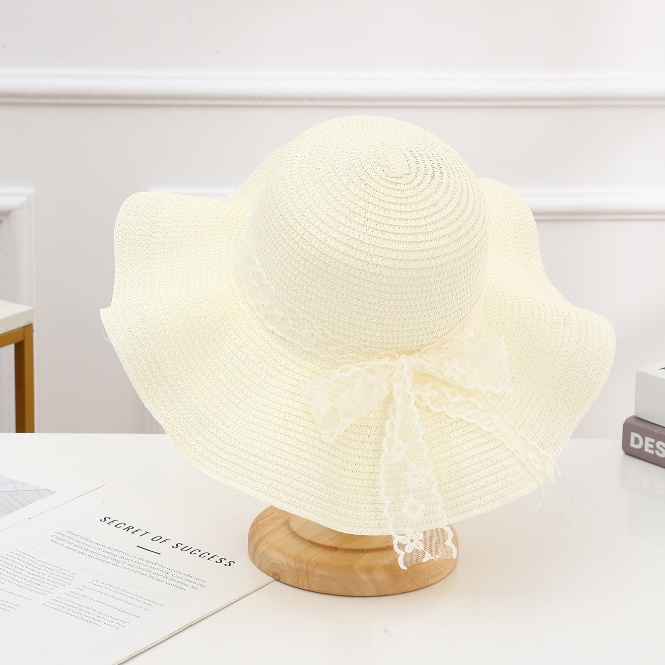 Sombrero de paja con lazo – estilo veraniego, ala ancha, para playa o vacaciones al aire libre