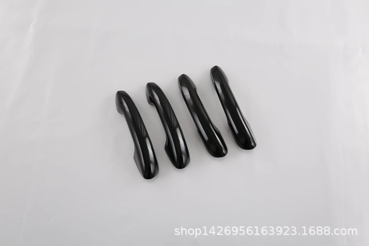 M无孔黑 (4).jpg