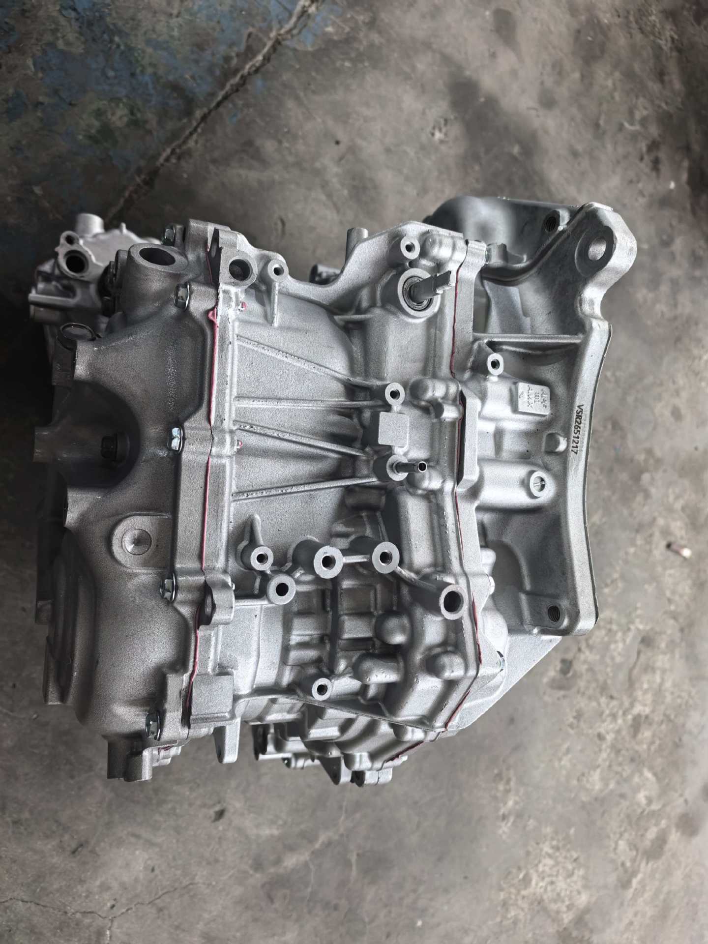 Directly Supplied from the Manufacturer, Suitable for Nissan Sylphy 1.8t Gearbox Ctv Assembly Jf015E Automatic Transmission Assembly