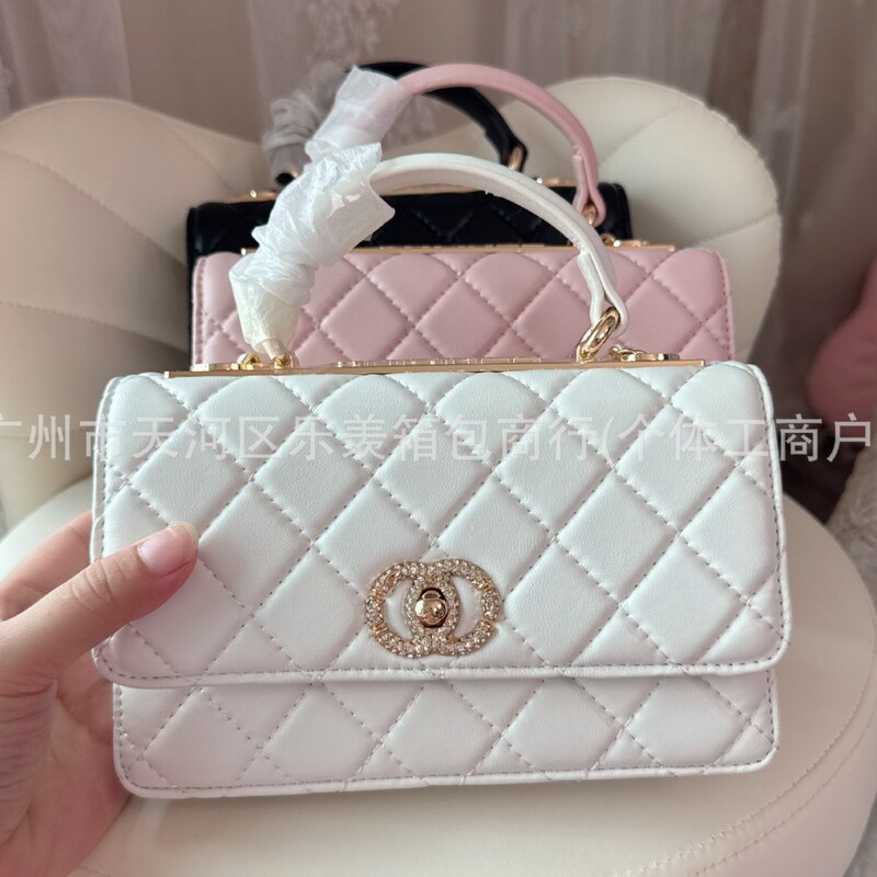 Full Diamond-Studded Handle Cc Woc Women's New Quilted Handbag, Fashionable and Versatile, High-End Feel, Single Shoulder Crossbody Bag, Small Square Bag