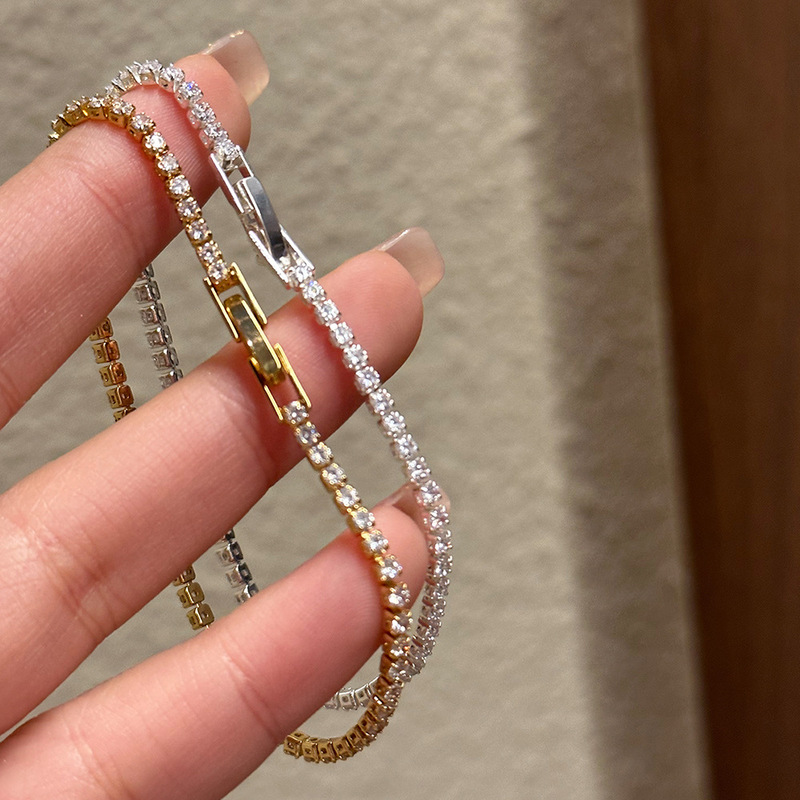 Brilliant Zircon Bracelet for Women, Ultra-Shiny, Fine Starlight Ins, Exquisite, Fashionable, Versatile, High-End, Accessible Luxury Hand Jewelry Brilliant Zircon Bracelet for Women, Ultra-Shiny, Fine Starlight Ins, Exquisite, Fashionable, Versatile, High-End, Accessible Luxury Hand Jewelry