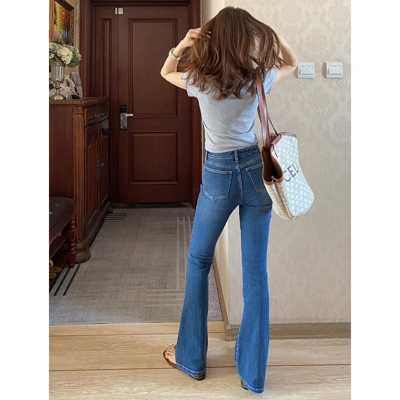 Li Shaonü! 2026 High-Waisted Slightly Flared Jeans for Women, High-Waisted, Slimming, Versatile, Cropped Length for Petite Figures