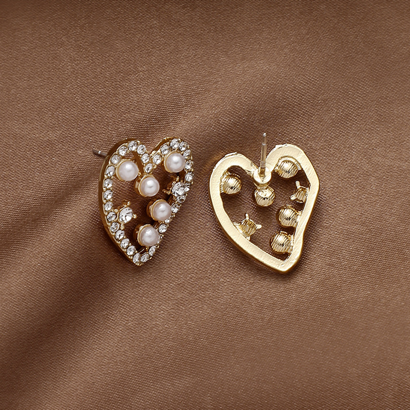 Fashion Heart-shape Rhinestone Pearl Alloy Earrings Wholesale display picture 4