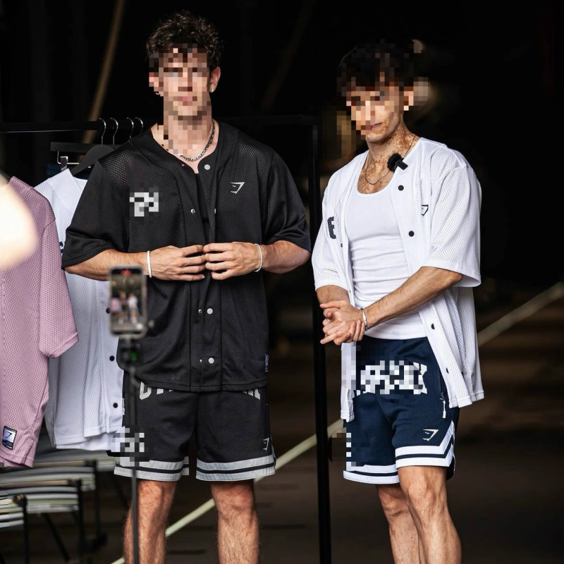 Super Limited Edition 6-Piece Set of Men's and Women's American-Style Sports Casual Baseball Jackets, Loose Short-Sleeve Shirts, and T-Shirts