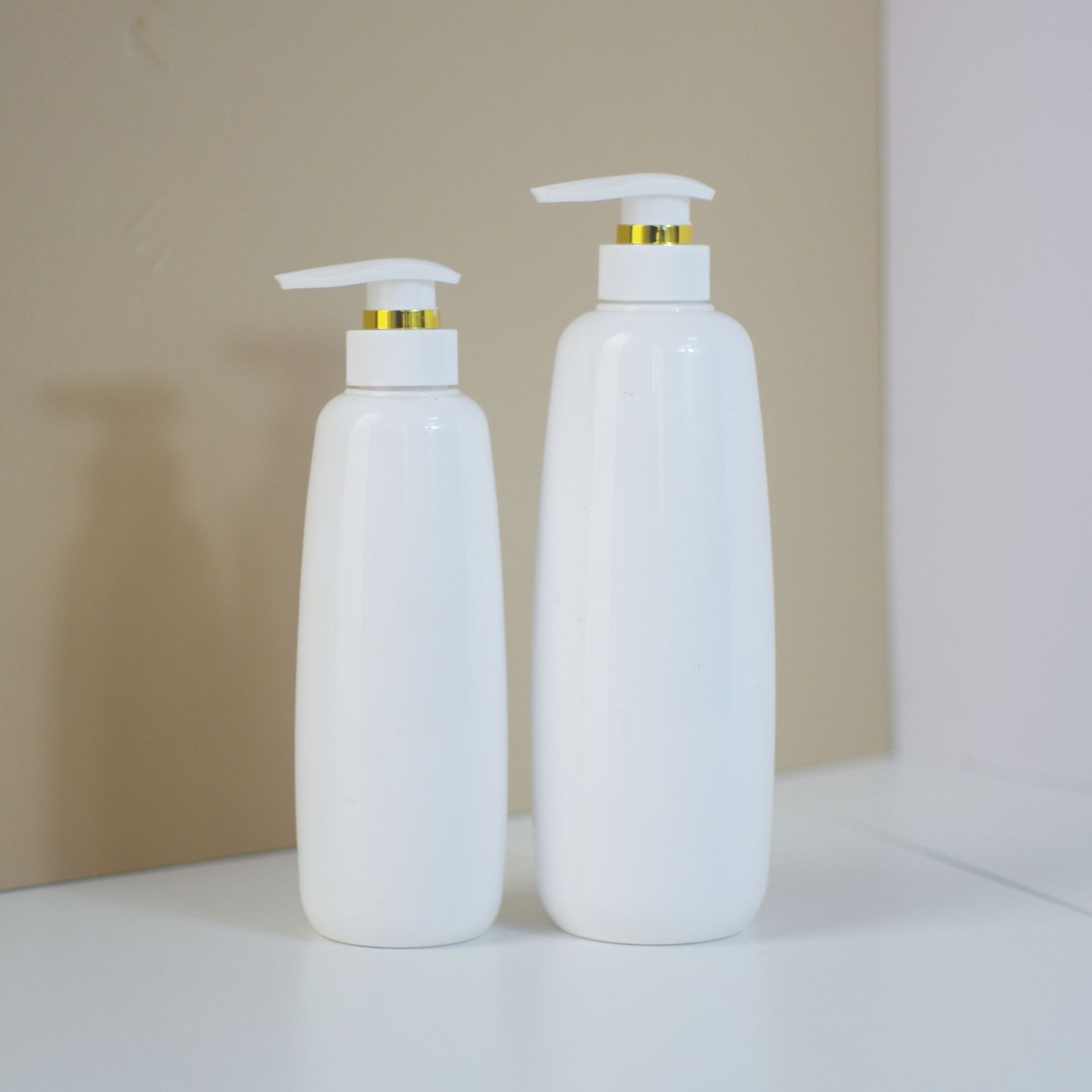 工厂批发异形PET500ml塑料瓶高档800ml洗发水瓶沐浴露旅行分装瓶