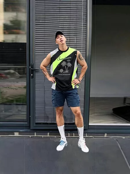 Cross-border trendy American-style casual men's vest with coconut tree sunset letter print, loose-fitting sports vest