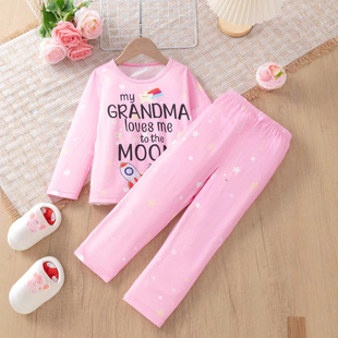 ͯ�b����Ůͯ��ĸӡ�����e���sСͯ���b