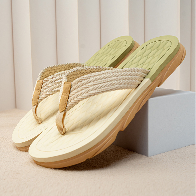 Flip-Flops Men's Summer Outer Wear Flip-Flops Non-Slip Wear-Resistant Slippers High-End Outdoor Breathable Deodorant Camping Sandals