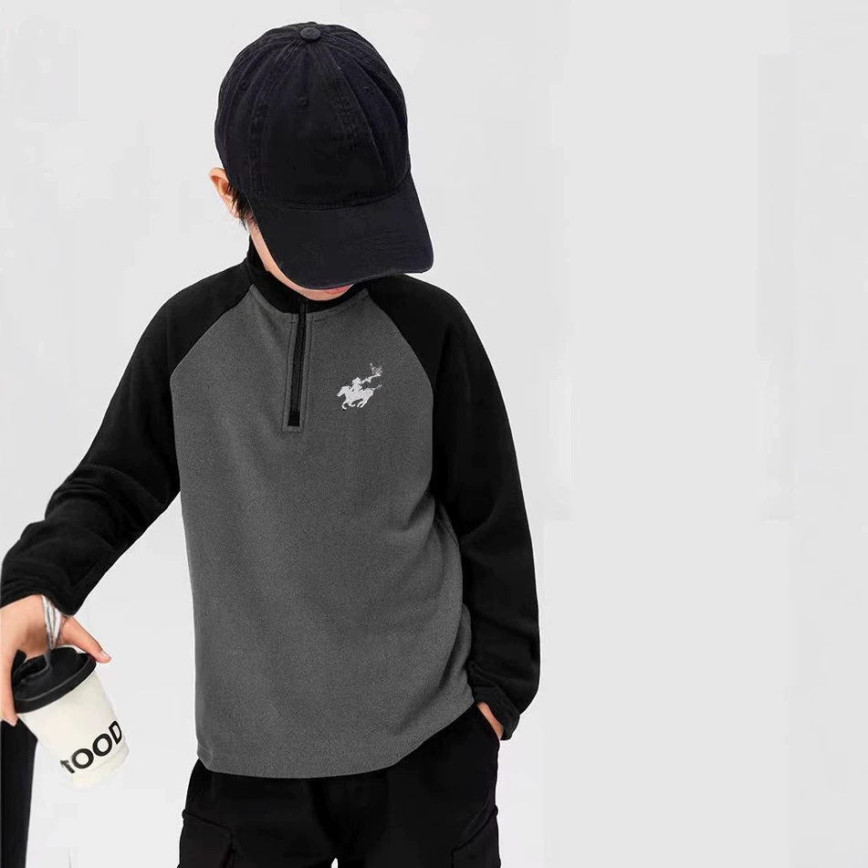 Детская футболка с длинным рукавом и контрастными цветами, для мальчиков, с рукавами реглан и вышивкой, из тонкого немецкого вельвета для весны и осени, оптом, в спортивном стиле для девочек.