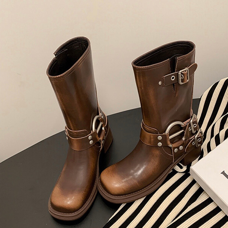 Same style brushed belt big buckle Martin boots for women 2023 new punk style desert boots Western Denim short boots for women