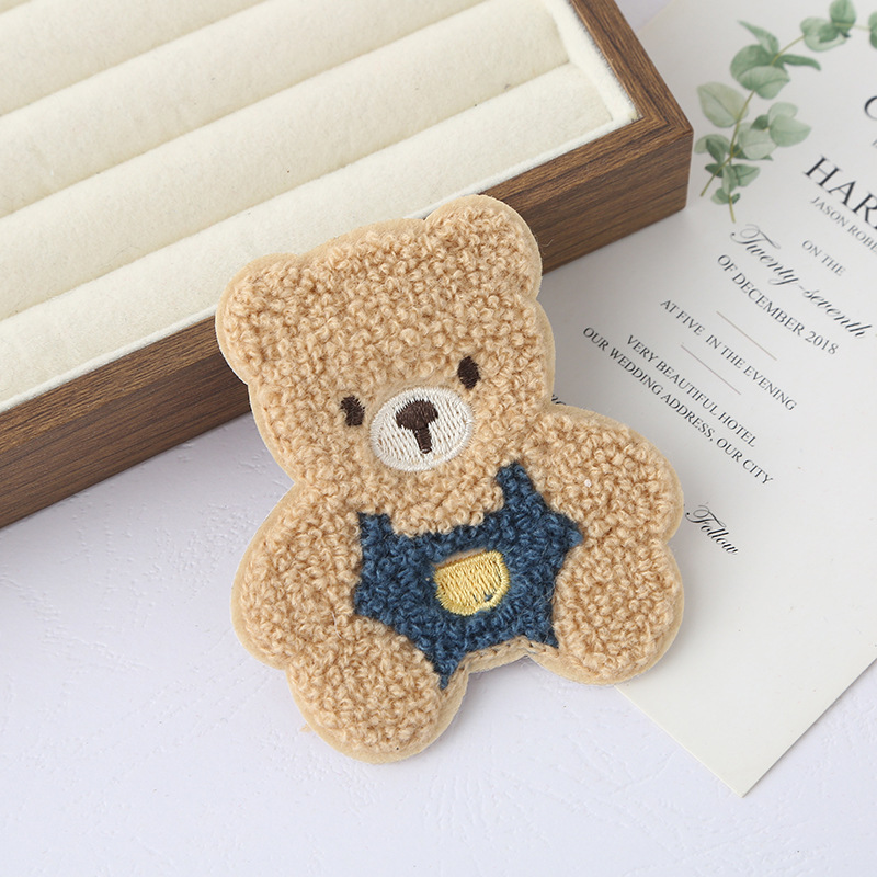 かわいいクマの刺繍布ステッカー、ベビー服と子供服のアクセサリー、粘着パッチステッカー、バッグ装飾刺繍ラベル、DIY布ステッカー|undefined
