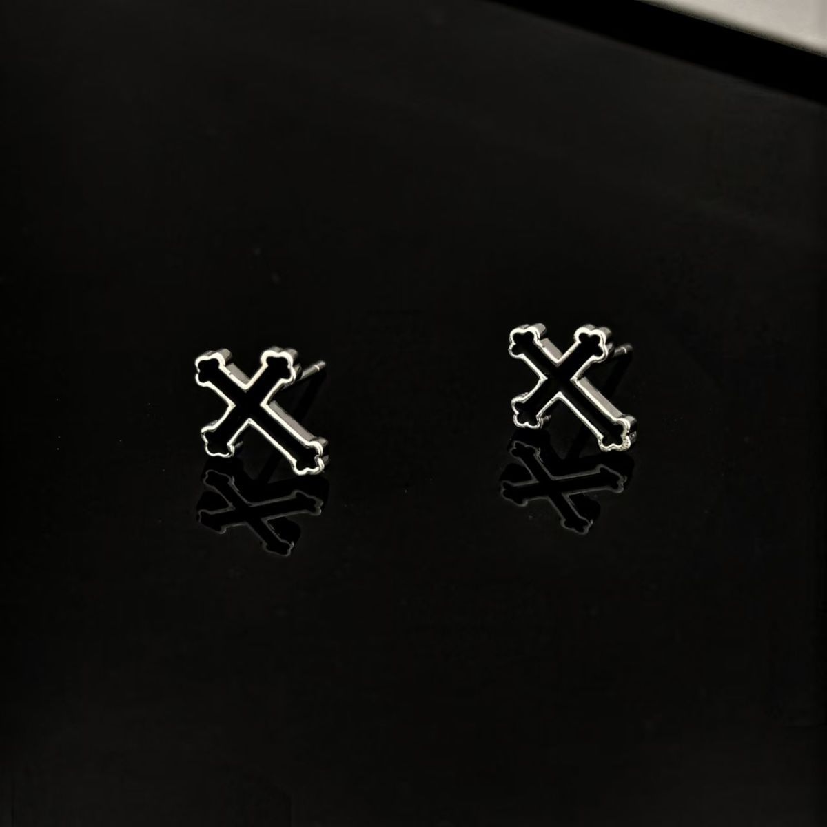 Minimalist Stainless Steel Stud Earrings For Men Punk Style_voghion.com