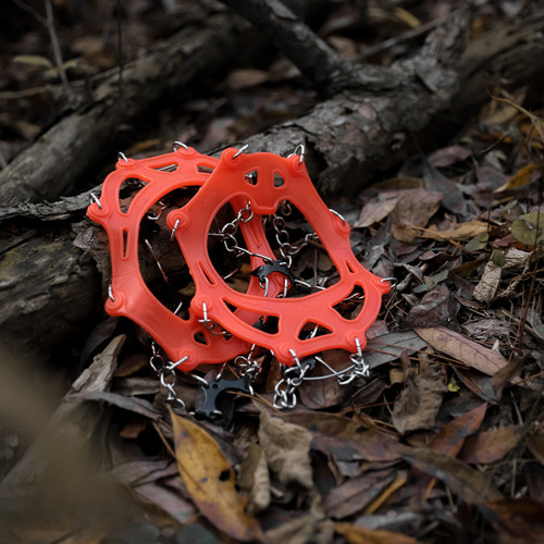 Outdoor snow eight-tooth anti-slip shoe cover shoe chain 8-tooth reinforced crampons high-quality latex storage bag rainy weather stone road