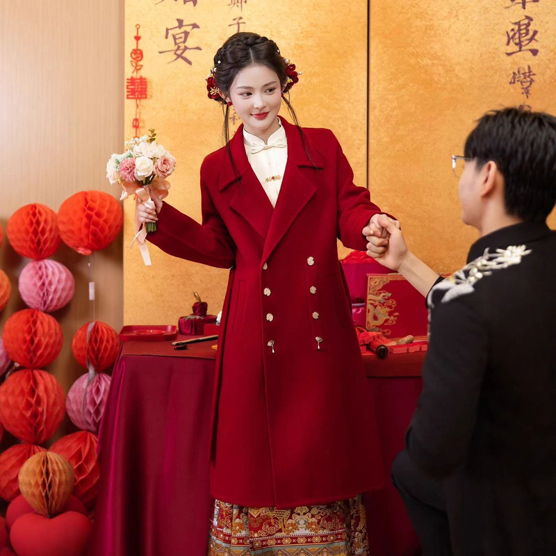 Red Coat Toast Dress New Chinese Style Top Autumn and Winter Petite Bride Wedding Double-Sided Wool Coat Engagement Dress Red Coat Toast Dress New Chinese Style Top Autumn and Winter Petite Bride Wedding Double-Sided Wool Coat Engagement Dress