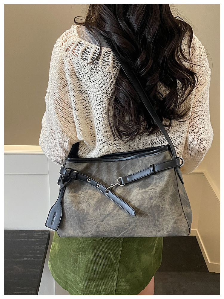 Borsa a spalla minimalista in camoscio elegante per donna_voghion.com