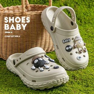 Cartoon platform crocs-style slippers, unisex, breathable closed-toe sandals for outdoor summer