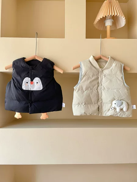 Baby down vest, cartoon design, white duck down, unisex, thickened for warmth, Class A quality, 86% down content, wholesale