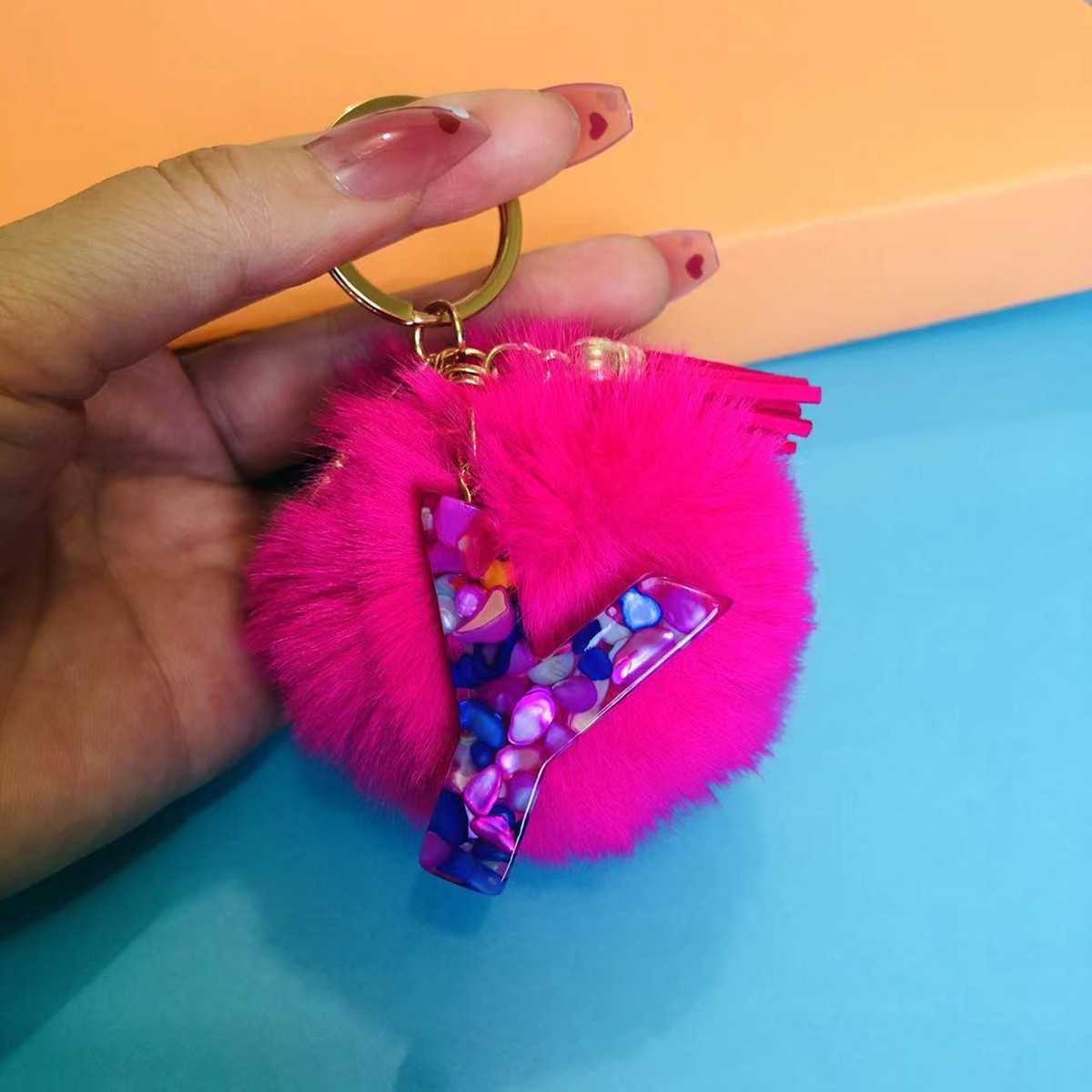 32g Weight Bag Pendant, Keychain Classification 1 Piece Quantity Holiday, Party Occasion Resin Material Letter, Hairball Pattern Unisex Gender Simple Style, Commute Style Simple Style Commute Letter Hairball Resin Unisex Bag Pendant Keychain 27