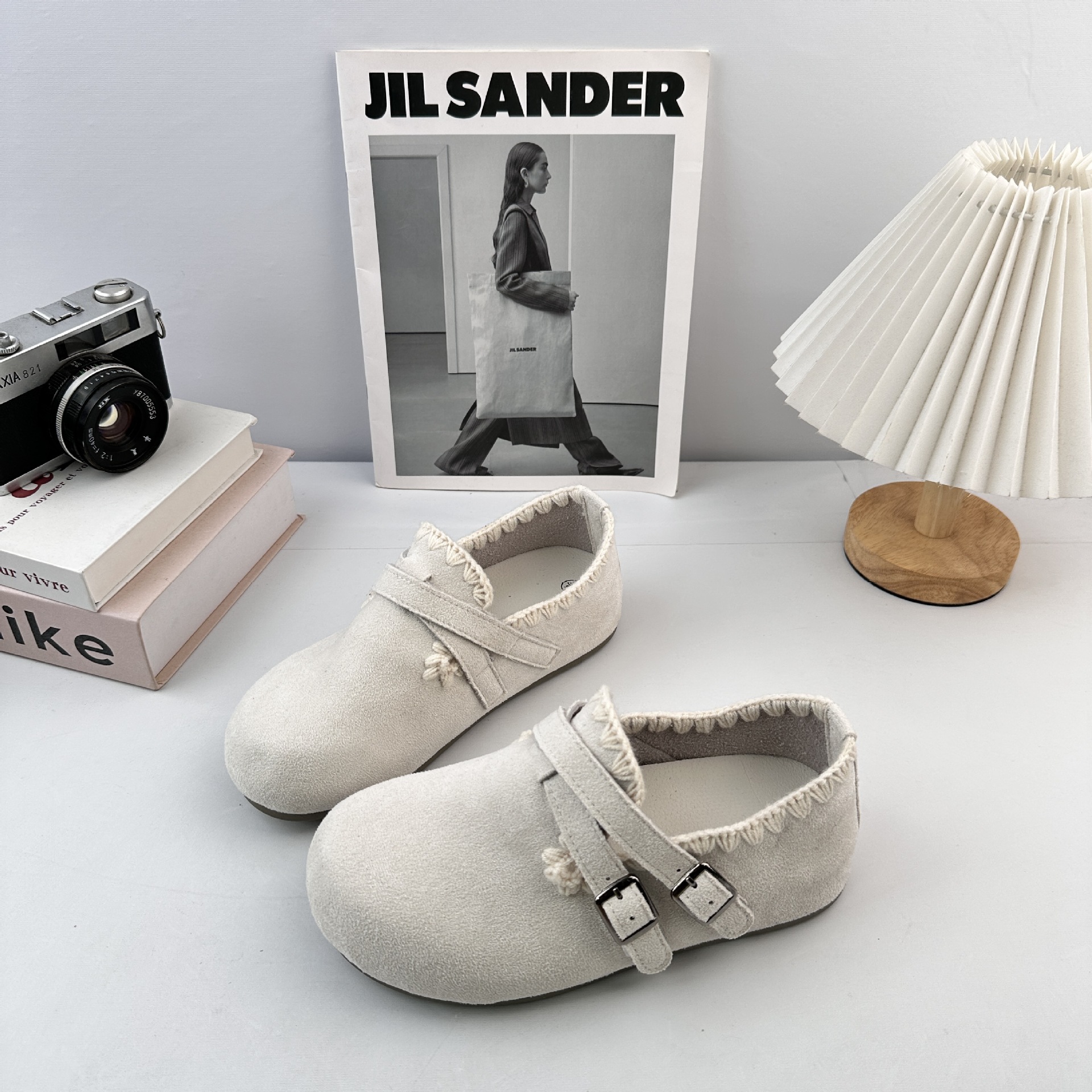 Far Poseen retro encaje botón Bocken zapatos de mujer 2025 otoño perezosos zapatos casuales Lefour