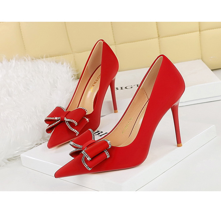 High Heels Stiletto High Heels Damenschuhe flacher Schnitt Pointe Strass Bogen Einzelschuh Damen_voghion.com