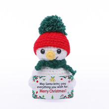 圣诞节跨境新款可爱玩偶抱卡手工钩织圣诞老人北极熊毛线玩偶成品