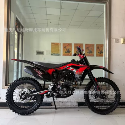 Motosikletlər dual exhaust and four