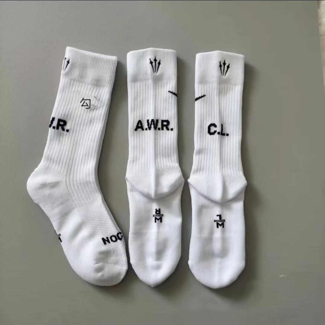 Suvankster Letter Three-Prong Embroidery Outdoor Basketball Socks Thickeneded Towel Bottom Sports Long Hook Men's Socks