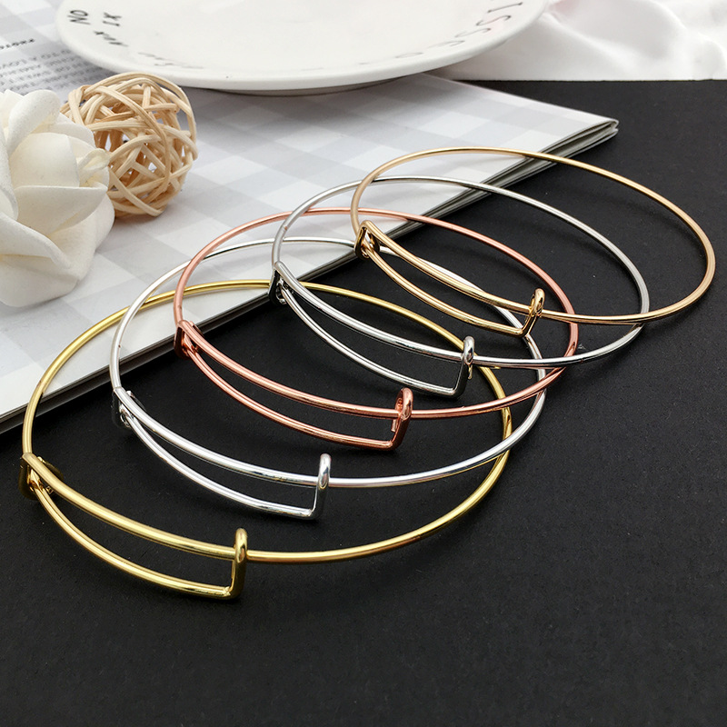 Style Simple Style Classique Commuer Rond Couleur Unie Le Fer Placage Femmes Bracelet display picture 3