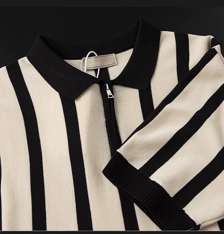 Polo in maglia da uomo con zip e righe verticali casual_voghion.com