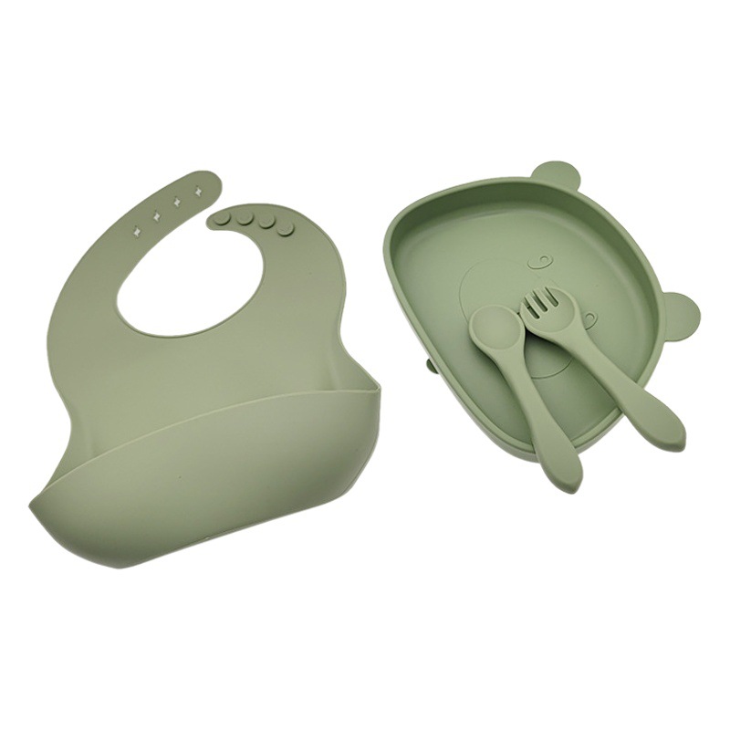 Nuevo oso de dibujos animados plato vajilla para niños traje bebé vajilla alimentación de cuatro piezas de silicona babero tenedor cuchara