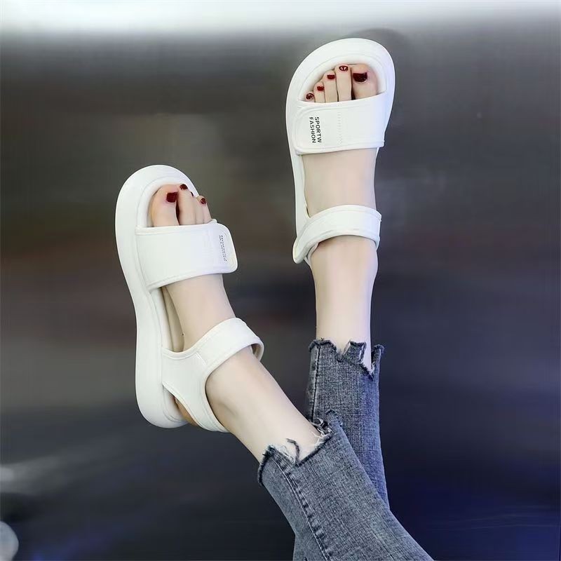 Red red velcro de fondo grueso sandalias deportivas coreanas cómodas zapatos de madre 2026 verano nuevo zapatos de playa versátiles