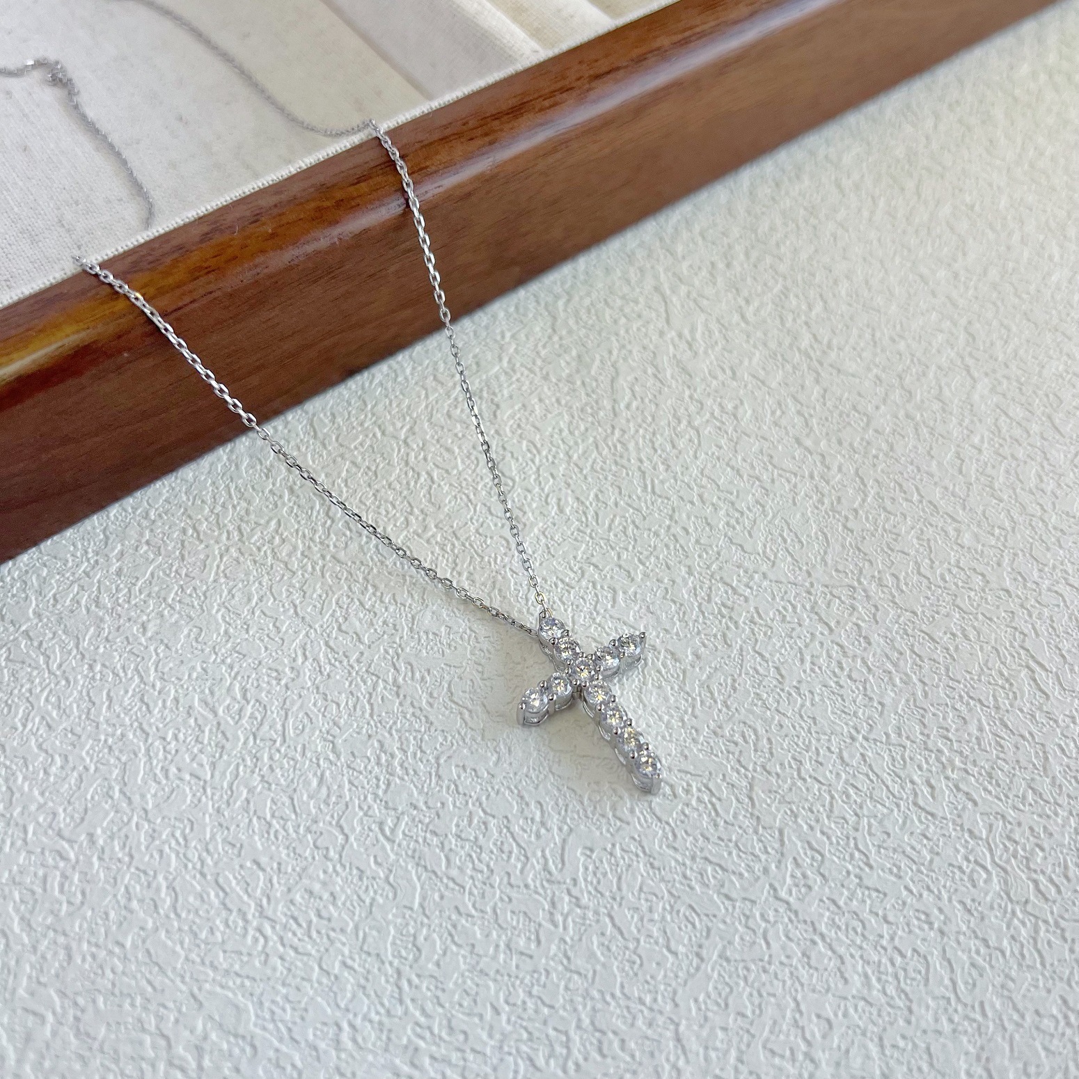 5g Weight 925 Sterling Silver Pendant Material Zircon Inlay Material Pendant Necklace Classification 925 sterling silver Chain Material 1 Piece Quantity Holiday, Daily Occasion 925 Sterling Silver Material Geometric, Cross Pattern Women's Gender Plating, Inlay Design IG Style, Modern Style Style 925 Sterling Silver Zircon Plating Inlay Geometric Cross Pendant Necklace 10