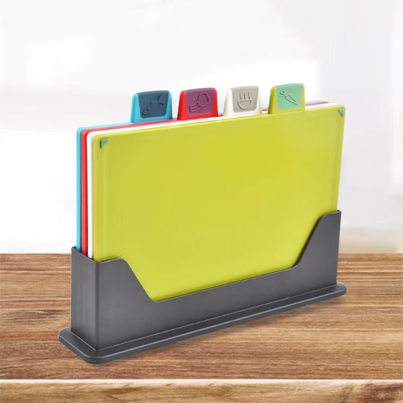 Non-slip universal set