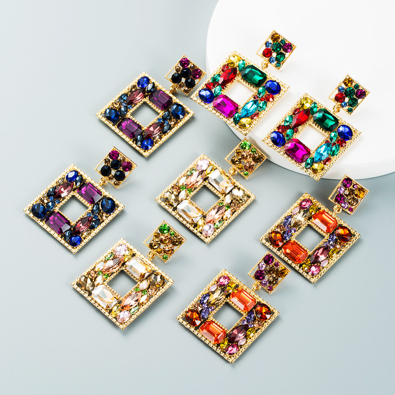 40g Weight Electroplating Gold Plating Process Alloy Ear Needle Material Fashion Geometric Diamond Alloy Artificial Gemstones Earrings