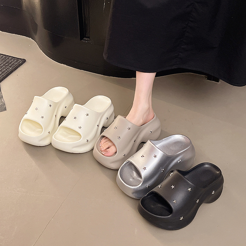 厚底高さ増加スリッパ女性の夏のアウターウェア 2025 新しい軽量下駄小さなビーチサンダル|undefined