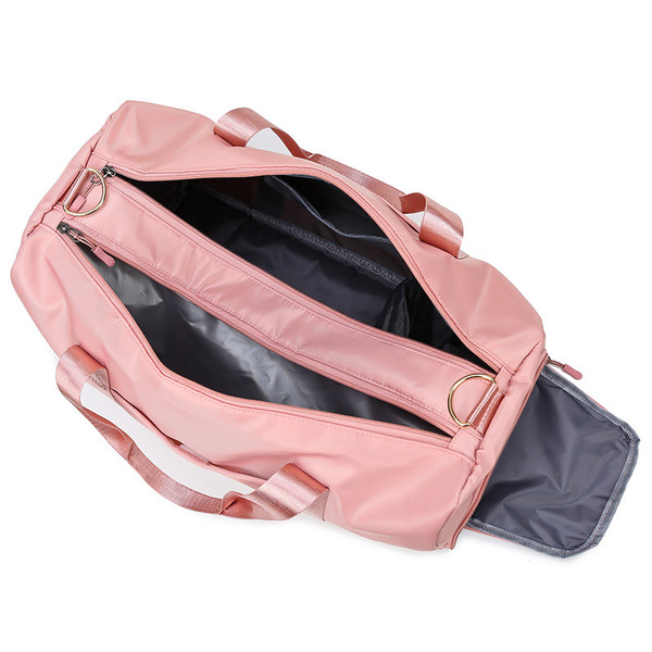 Travel bag wet and dry separation