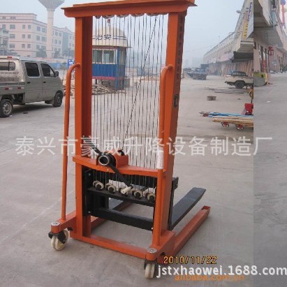 厂家直销手摇堆高搬运机 钢丝绳升降堆高车 35泰兴升高车产品
