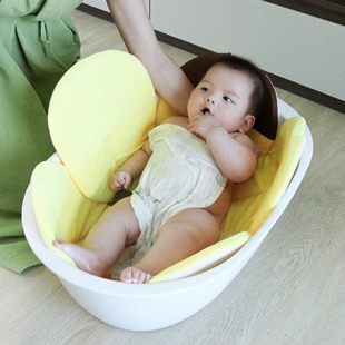 Cross-border Amazon Explosions Children's Baby Bath Mat Cushion Baby Bath Warm Safety Petal Bath Mat