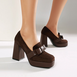 40-43�W�����Q�羳��a�߸�Ьƴɫ�����Y��ˮ̨�ָ�Ů��ЬZ746