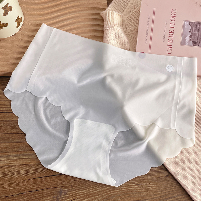 Ropa interior de mujer pantalones cortos triangulares transpirables delgados de verano cabeza sexy transparente pantalones de niña ropa interior antibacteriana sin costuras mujeres