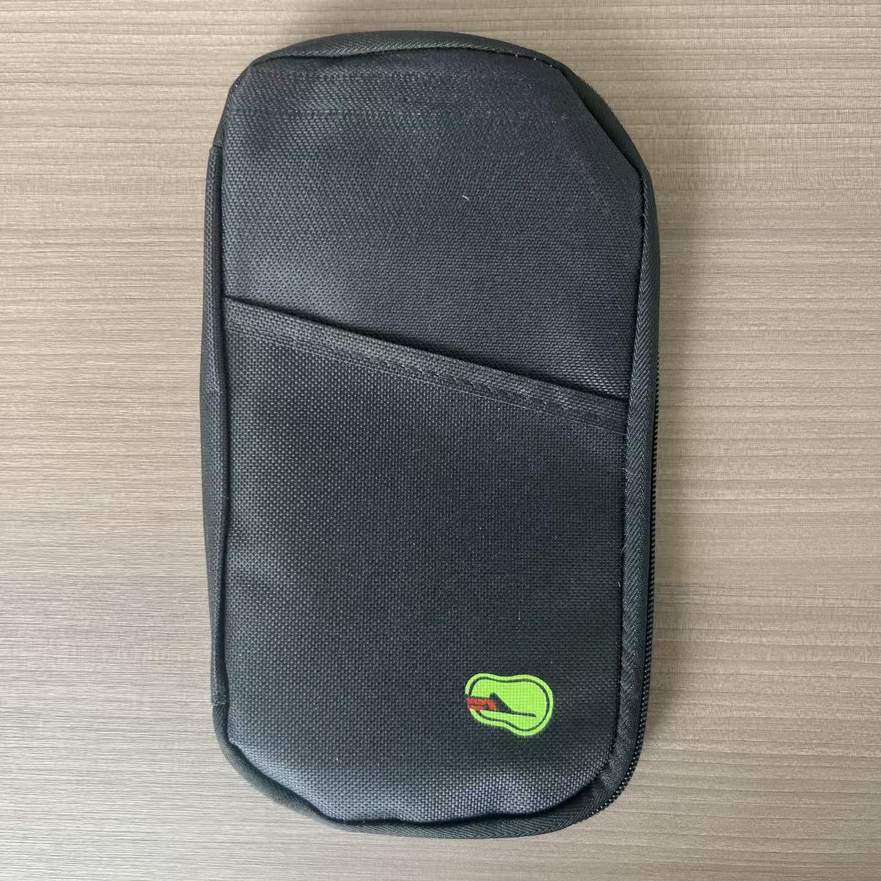 Bolsa de almacenamiento de estilo coreano multifuncional titular de la tarjeta portátil creativo de almacenamiento de viaje bolsa de identificación de pasaporte fabricante