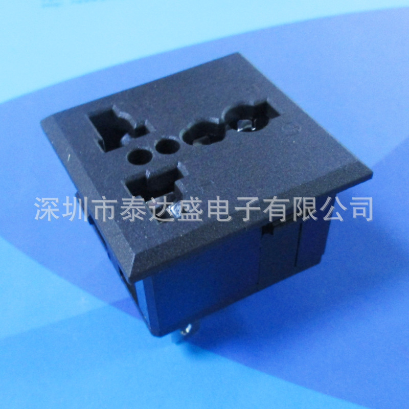 可移动光电设备用大三孔AC输出接口42*40软卡式3孔电源插座LH-08