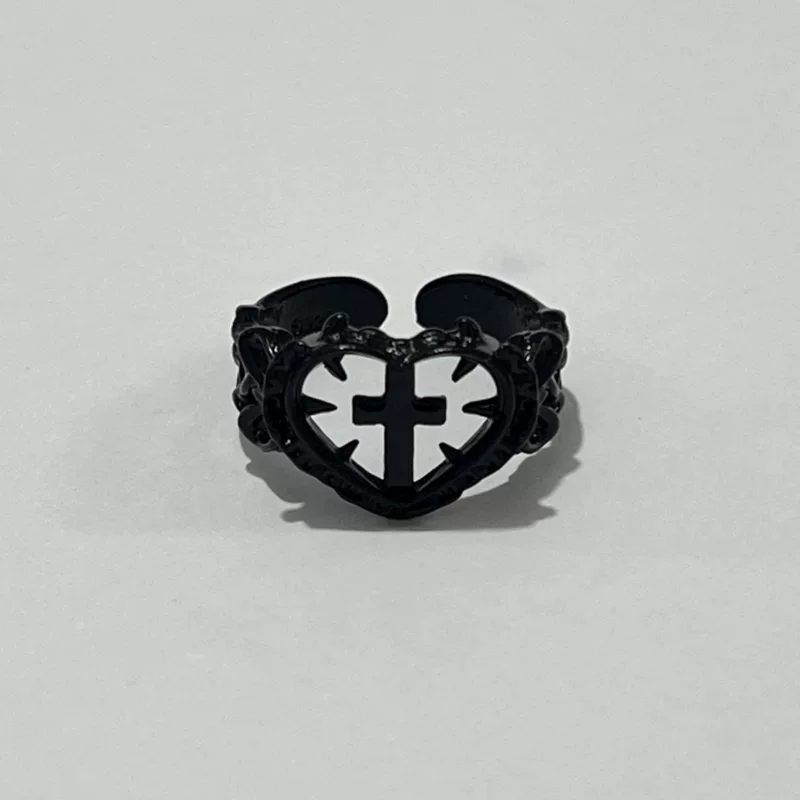 Adjustable ring AQ-5960 Gothic heart, black enamel, one-size adjustable