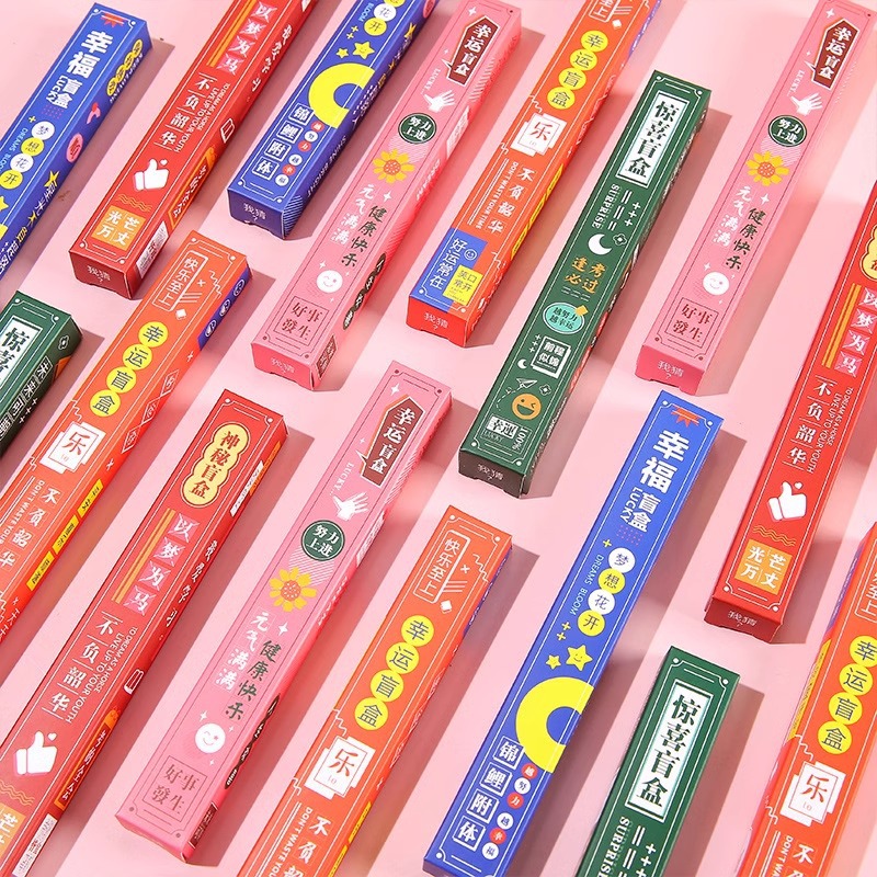 Temporada escolar nueva papelería de grado superior pequeños regalos papelería juegos de artículos de papelería premios prácticos bolsa ciega al por mayor ciega