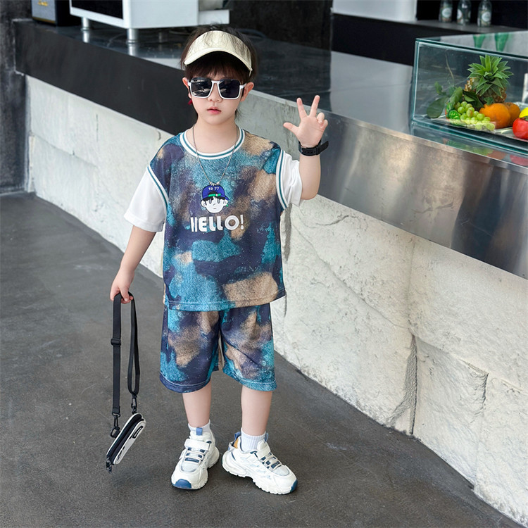 7949 traje deportivo de traje de baloncesto de verano para niños 2025 nuevo traje de verano de dos piezas de manga corta para niños de secado rápido