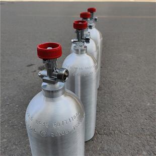 ����ƿˮ��ƿ CO2�߉��Xƿ ������̼ˮ�ݸ��~�� N2O�X�Ͻ� 1L2L4L